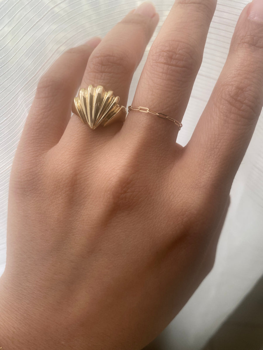 Gold 2025 shell ring