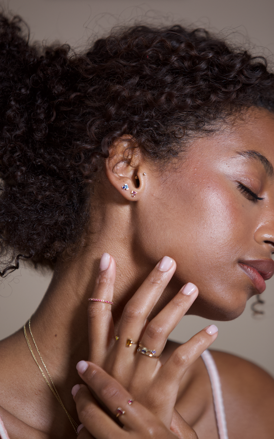 14K Gold Colores Stud Earring