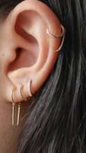 14KT Gold Sway Earring