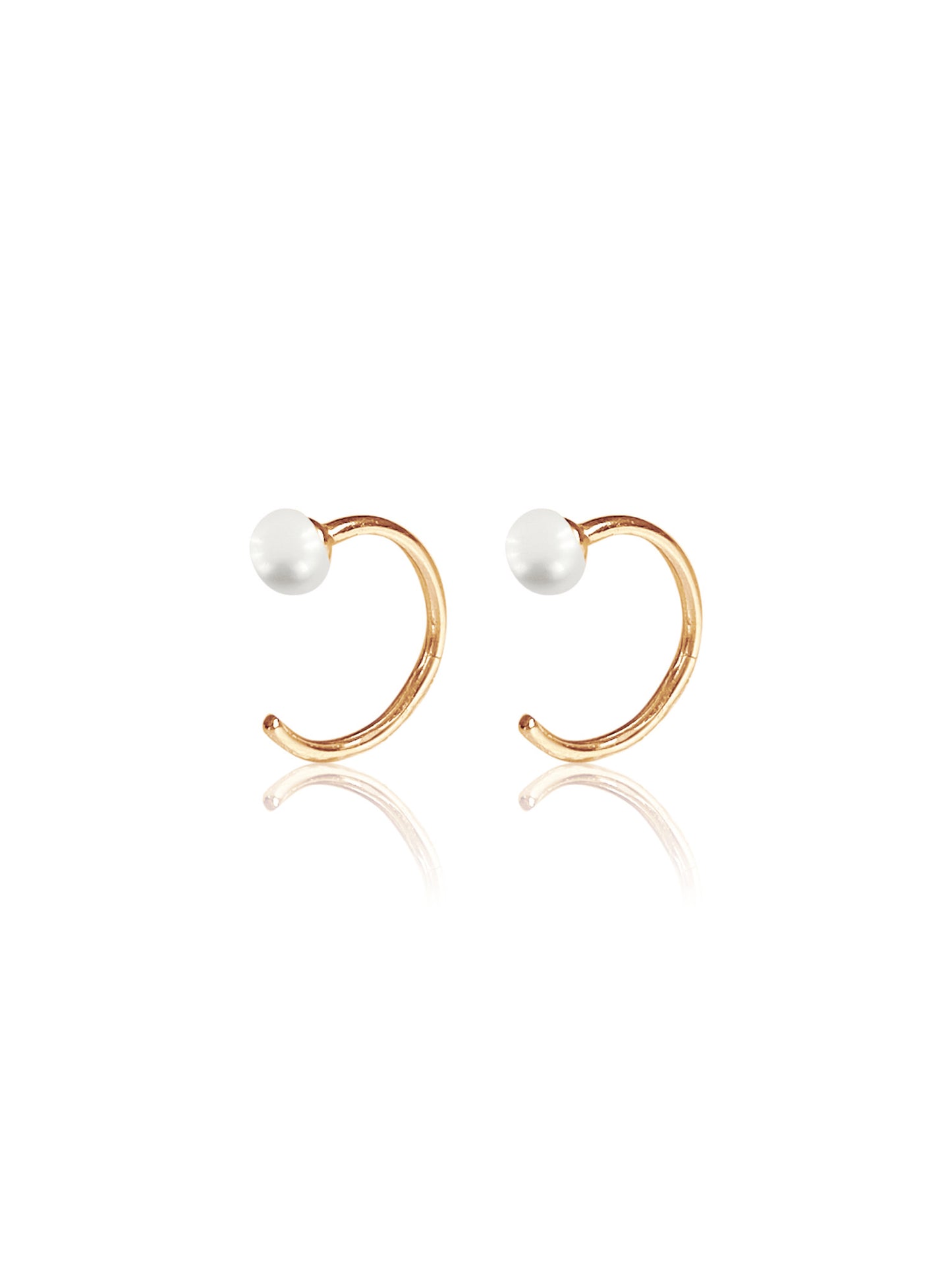 14K Gold Claw Pearl Earring