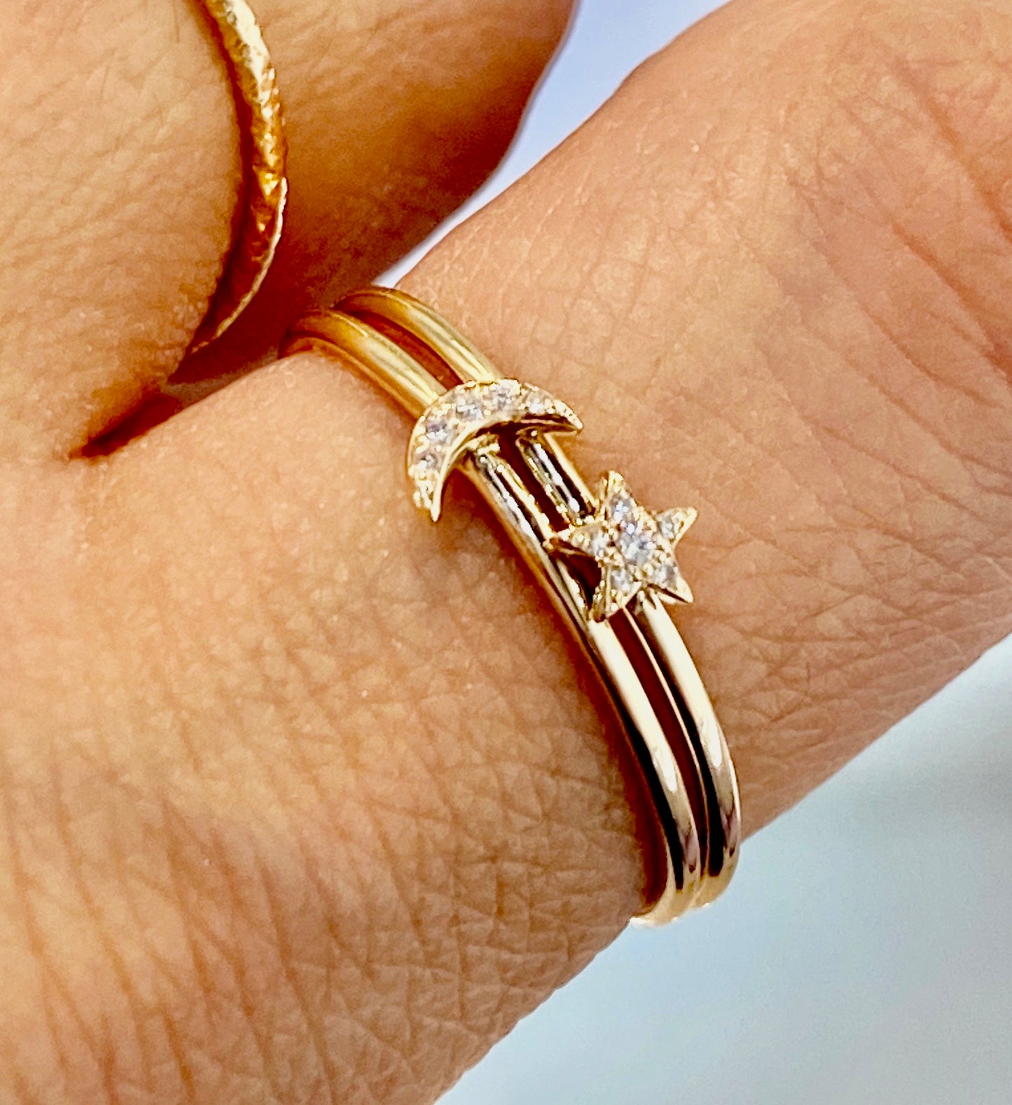 14K Gold Pave Diamonds Mini Star Stackable Ring