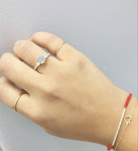 14k Gold Diamond & Opal Ring
