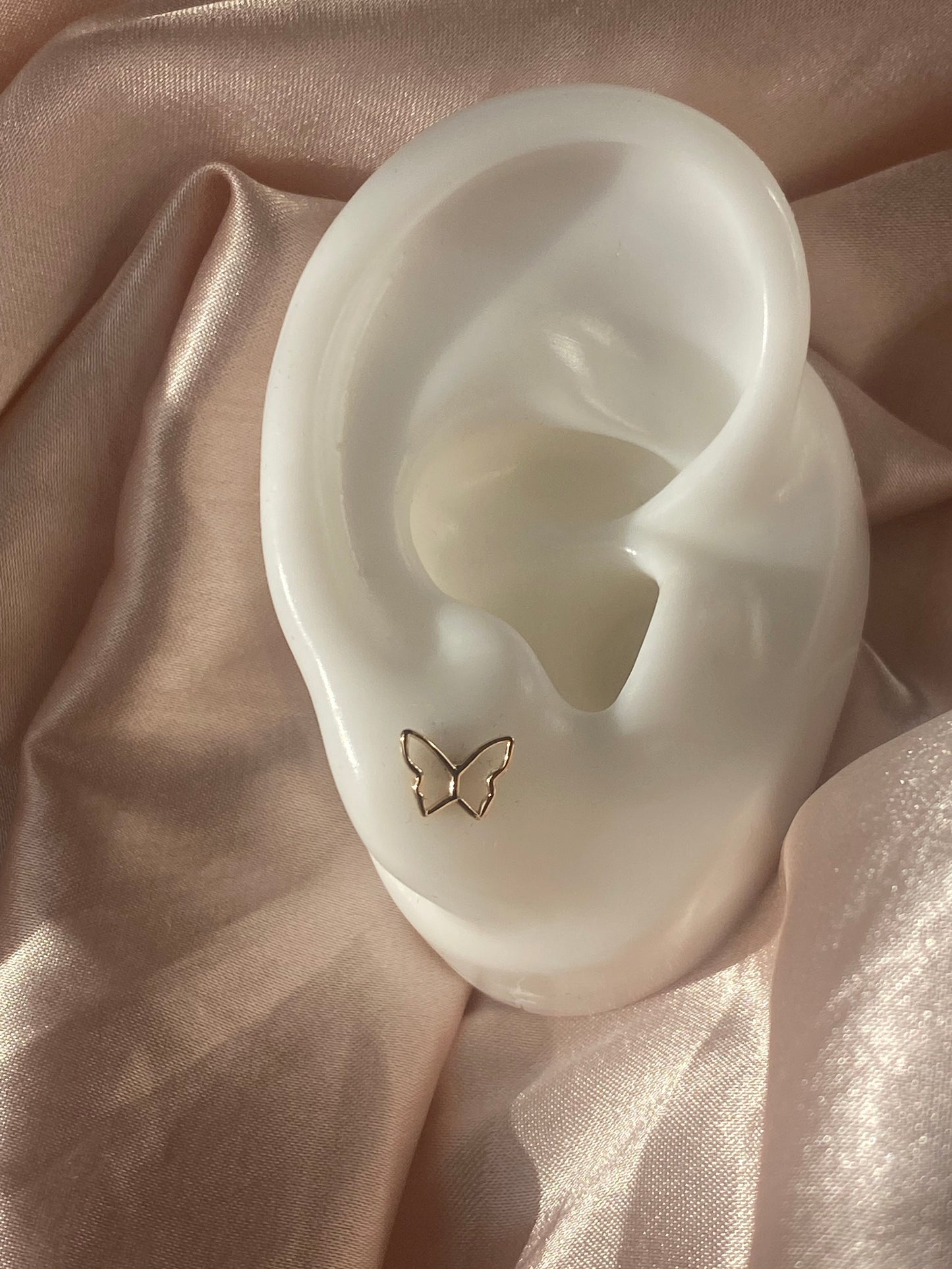 14K Gold Diamond Open Butterfly Earring