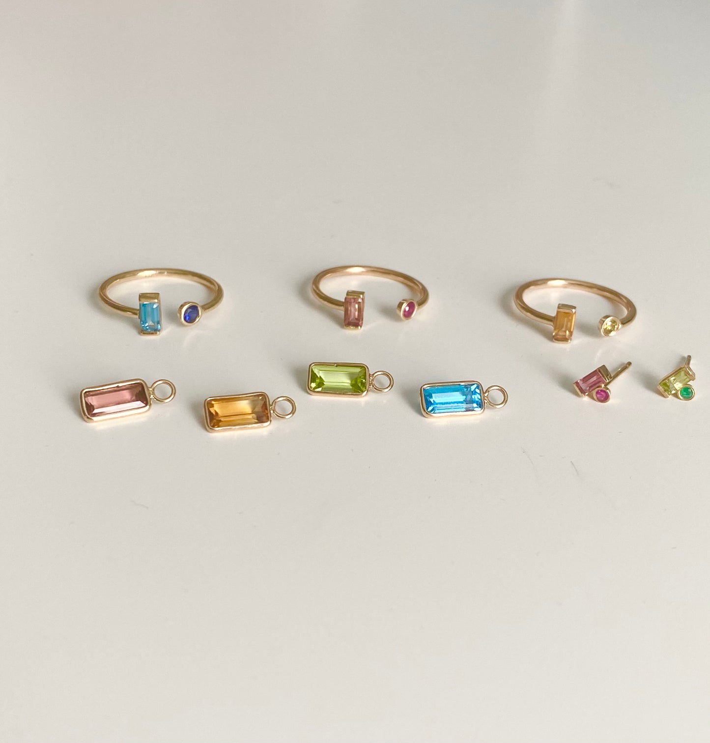 14K Gold Colores Ring
