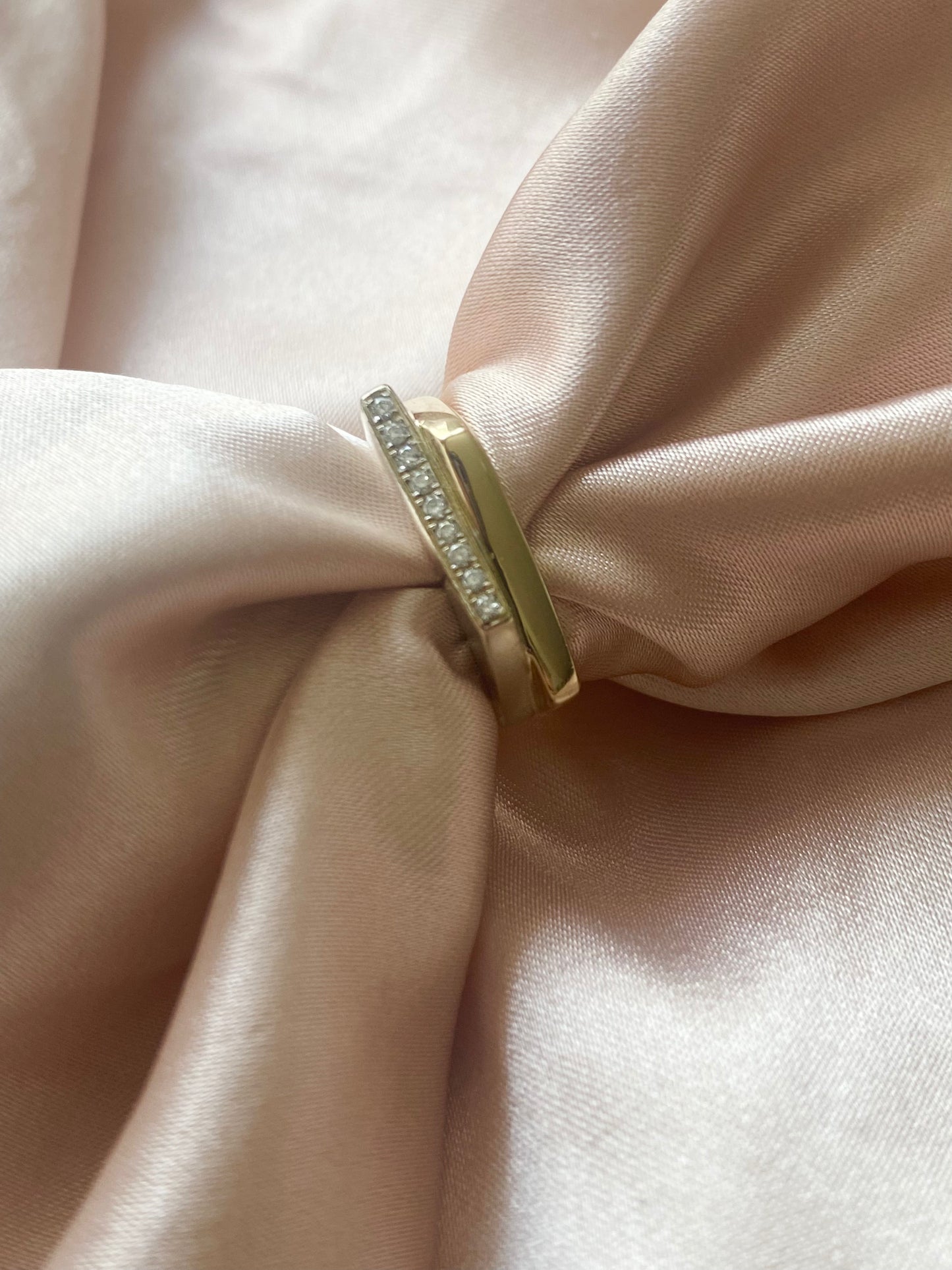 14k Solid Gold Turned Diamond Ring