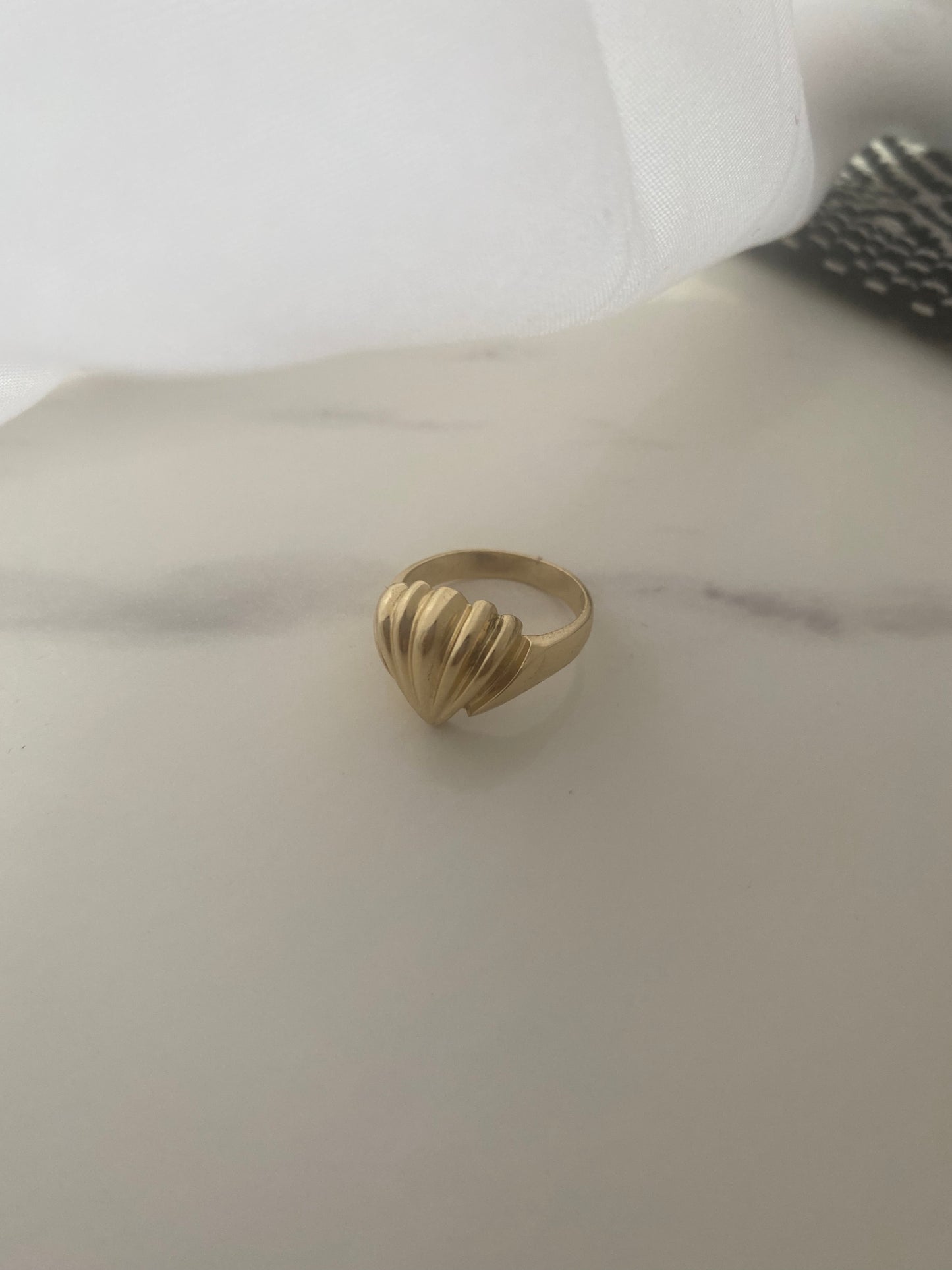 14k Solid Gold Shell Ring