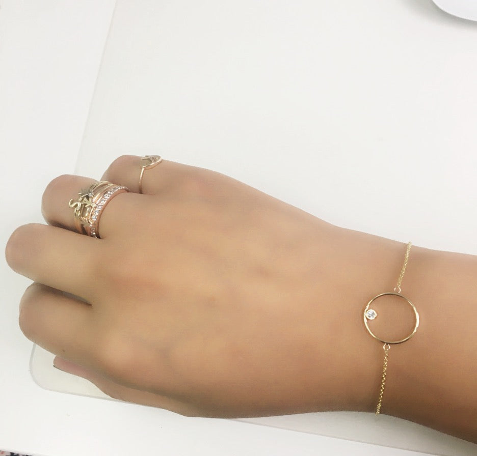 14K Gold Diamond/Gemstone Circle Bracelet
