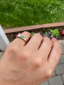 14K Gold Emerald Signet Ring