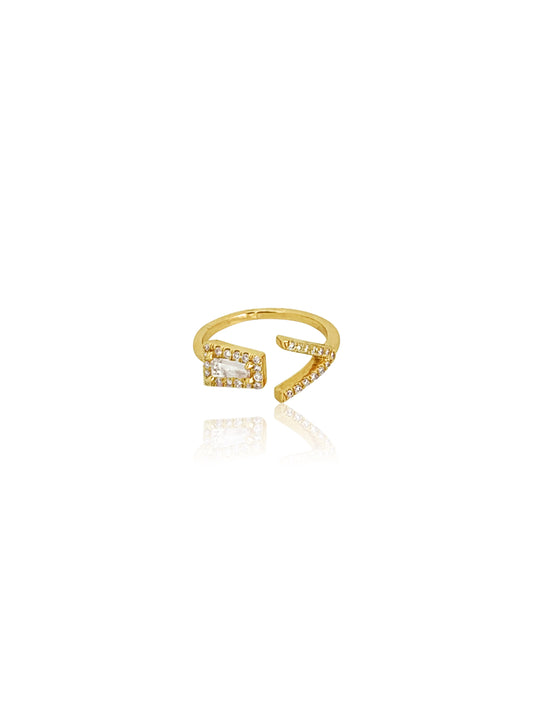 14k Gold Tapered Baguette Diamond Ring